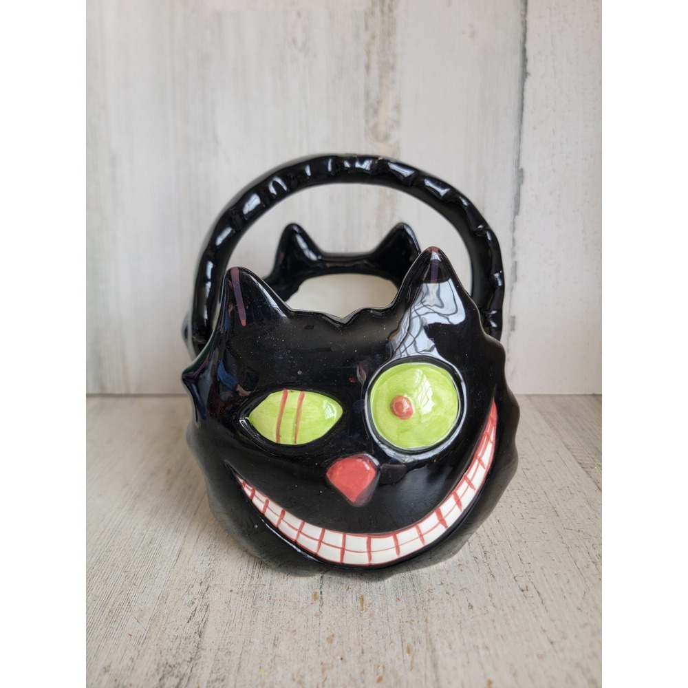 Vintage ceramic Halloween black cat basket AS IS crazy spooky unique home